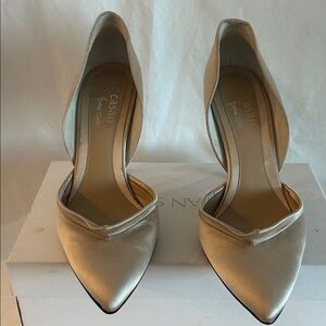 Te Casan Elegant Cream Heels